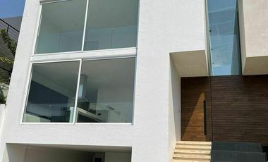 CASA EN VENTA EN LOMAS DE ANGELÓPOLIS I