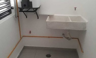 IDEAL PARA ROOMIES O FAM. PEQUEÑA , UBICACION PRIVILEGIADA PARA PARQUES INDUSTRIALES O UNIVERSIDADES 2REC 2 BAÑOS  2 AUTOS