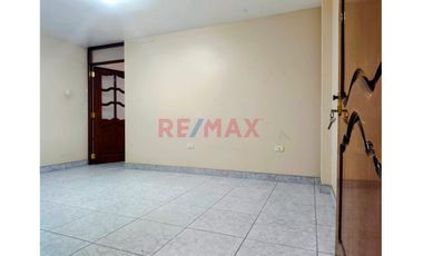 Se Vende Departamento De 80 M2, Jr. Huaraz, Cajamarca