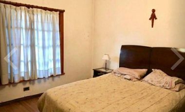 Casa de 3 ambientes en Quilmes
