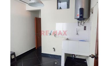 🏡 Amplio Departamento Flat En Surco – Primavera / Monterrico 🏡