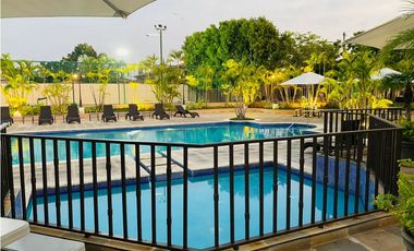 Venta de casa Duplex en Ph Versalles 1, Costa Sur