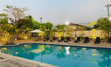 Venta de casa Duplex en Ph Versalles 1, Costa Sur