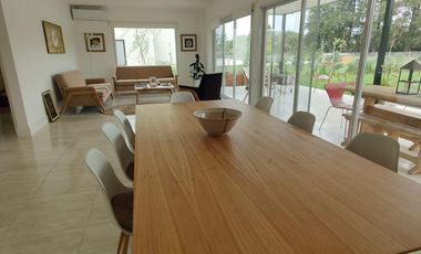 Casa en Altos Campo Grande
