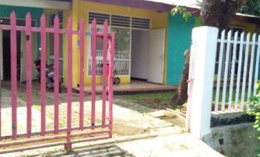 [003F5B] For Rent 120m2 4 Bedroom House - Cakung, East Jakarta