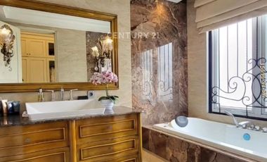 Dijual Rumah Mewah Hommy American Classic Hook Disektor 7 Bintaro