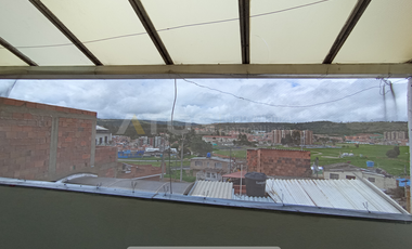 casa en venta en nieves - lanceros. Cod V5617