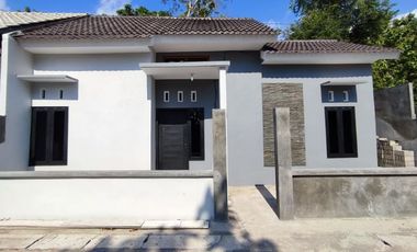 DIJUAL RUMAH MURAH BANGUNAN MEGAH DI SLEMAN HARGA 350JTAN