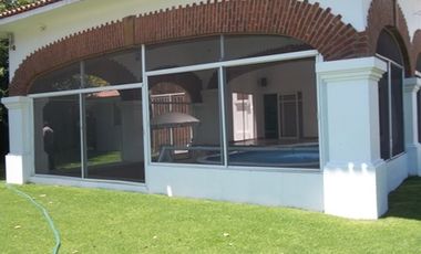 CASA CON ACCESO DIRECTO AL LAGO DE SAN GIL