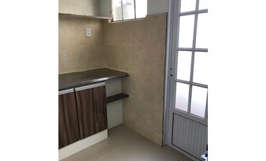 Ph 2 ambientes en venta. Zona Chauvin.