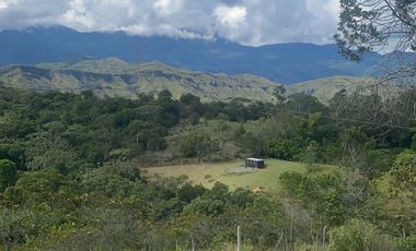 SE VENDE LOTE DAPA 5000 MTS2. Cod V22701
