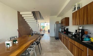 CASA EN VENTA EN MÉRIDA YUCATÁN EN CHICXULUB PUERTO