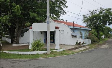 Venta de local comercial y lote en Veracruz