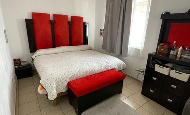 Casa en venta al poniente de la ciudad