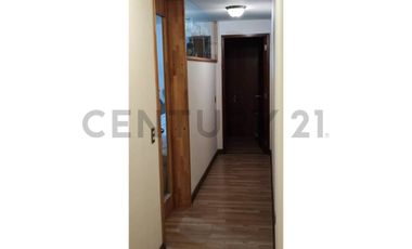 Vende Lujoso Departamento