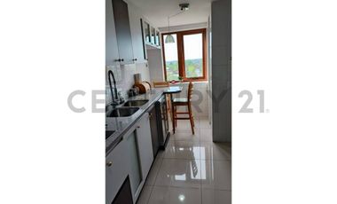 Vende Lujoso Departamento