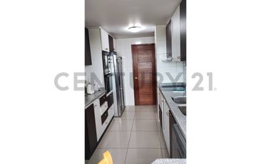 Vende Lujoso Departamento