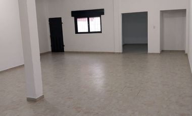 Local Comercial con patio