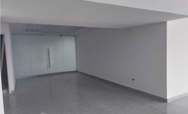 ALQUILER  OFICINA EN AVENIDA BALBOA  TORRE BICSA