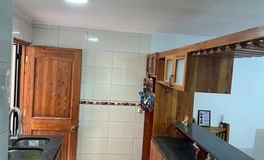 Casa en venta de 2 dorm. en Caldera