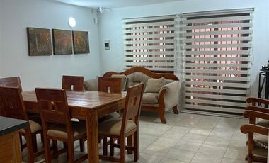 Casa en venta de 2 dorm. en Caldera