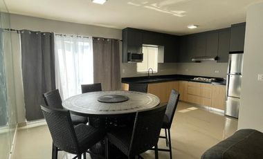 Casa-Quinta Venta CUMBRES LUX c Alberca y Palapa y Lujosas Amenidades en Colonia