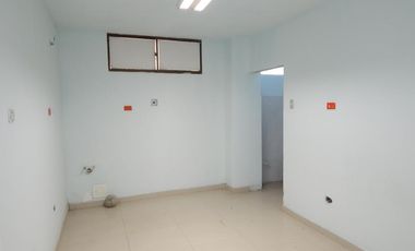 edificio en venta en los robles. Cod V85325