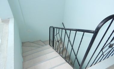 edificio en venta en los robles. Cod V85325