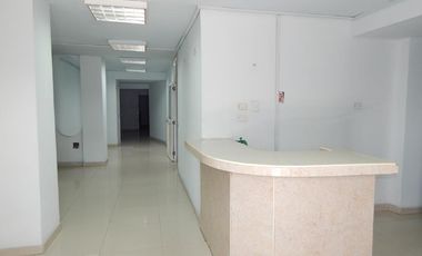 edificio en venta en los robles. Cod V85325