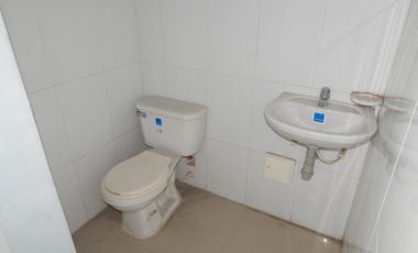 edificio en venta en los robles. Cod V85325