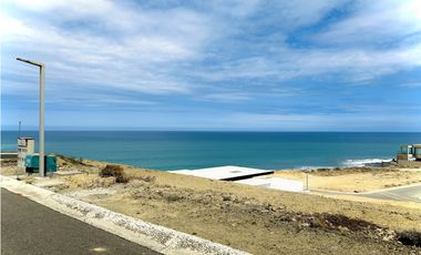 TERRENO VISTA AL MAR EN URB PLAYA ALTA