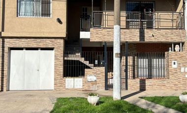 ALVAREZ: VENTA 4 propiedades EN TERRENO 500 M2