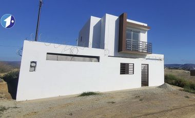 Amplia Casa en Campo Real, Playas de Rosarito