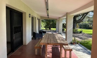 Quinta 4 Ambientes En Venta  - Francisco Alvarez, Moreno
