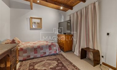Casa en venta de 4 dorm. en El Arrayan