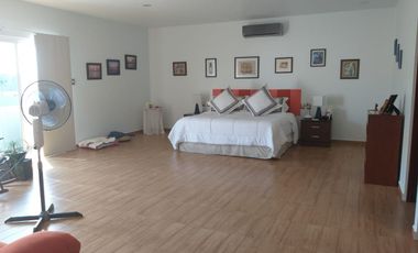Casa en VENTA con recamara en planta baja fraccionamiento PLAYAS DEL CONCHAL