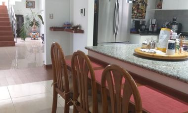 Casa en VENTA con recamara en planta baja fraccionamiento PLAYAS DEL CONCHAL