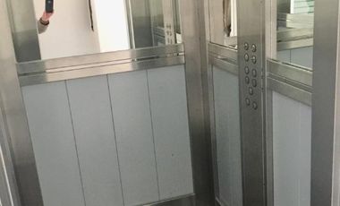 Semipiso en venta en Wilde Centro