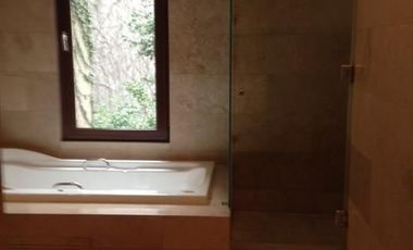 Departamento venta de 2 dorm. en Vitacura Vista Privilegiada