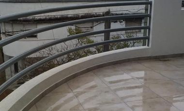 DUPLEX A ESTRENAR  2º PISO POR ESCALERA EN QUILMES