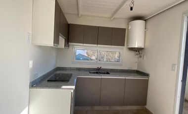 DUPLEX A ESTRENAR  2º PISO POR ESCALERA EN QUILMES