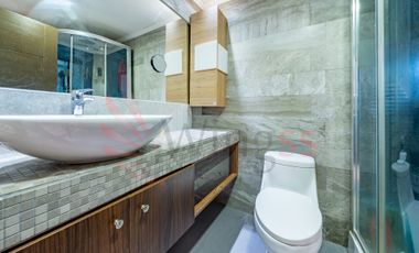 Venta hermosa casa con gran quincho y piscina María Lucia