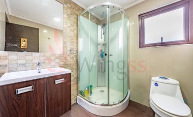 Venta hermosa casa con gran quincho y piscina María Lucia