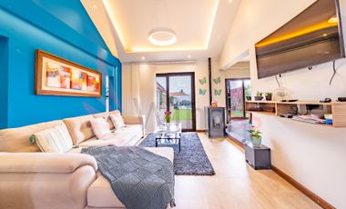 Venta hermosa casa con gran quincho y piscina María Lucia