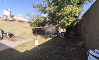 Casa en venta en Moron Sur