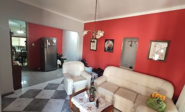 Casa en venta en Moron Sur