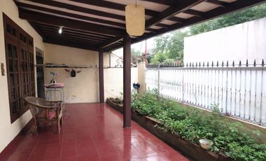 Rumah Termurah Samping Taman di Tebet Timur Jakarta Selatan