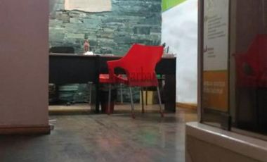 BARBARO ALQUILA OFICINA EN SAN MARIN CENTRO