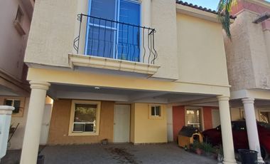 CASA EN RENTA EN RESIDENCIAL SENDEROS, TORREON