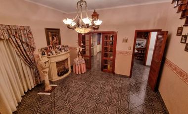 Casa en venta en Quilmes Sur